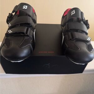 Peloton Cycling Shoes - Black and White